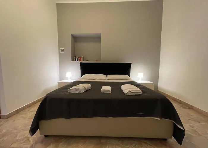 Sleepy Max בית הארחה 4*